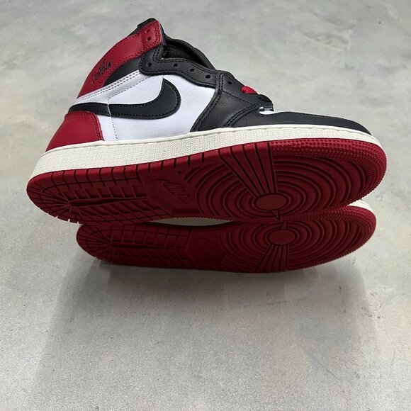 Nike Kid's Air Jordan 1 High OG (GS) Sz 6y Black Toe Reimagined FD1437 106 - New - Picture 6 of 9